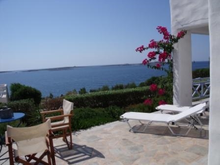 (For Rent) Residential Villa || Cyclades/Paros - 165,00Sq.m, 4Bedrooms, 1.890€ 
