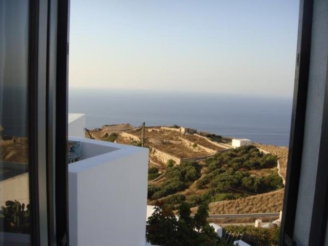 (For Sale) Residential Detached house || Cyclades/Folegandros - 142 Sq.m, 2 Bedrooms, 350.000€ 