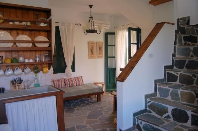 (In vendita) Casa Casa a schiera || Cyclades/Syros-Poseidonia - 135 Metri Quadrati   , 4 Camera da letto, 370.000€ 