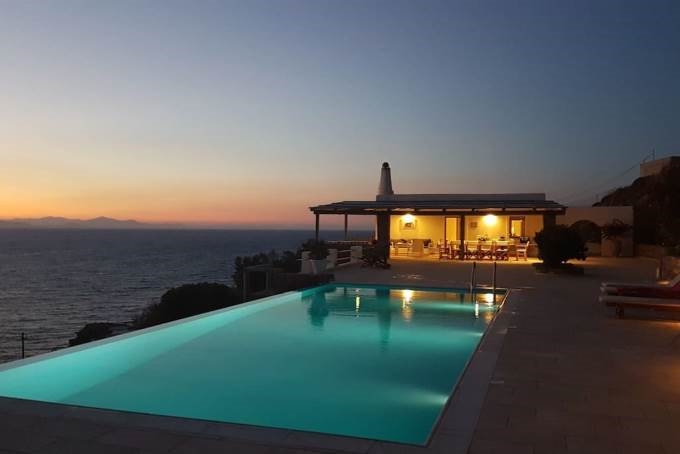 (En vente) Habitation Maison indépendante || Cyclades/Kea-Tzia - 260 M2, 6 Chambres à coucher, 1.400.000€ 
